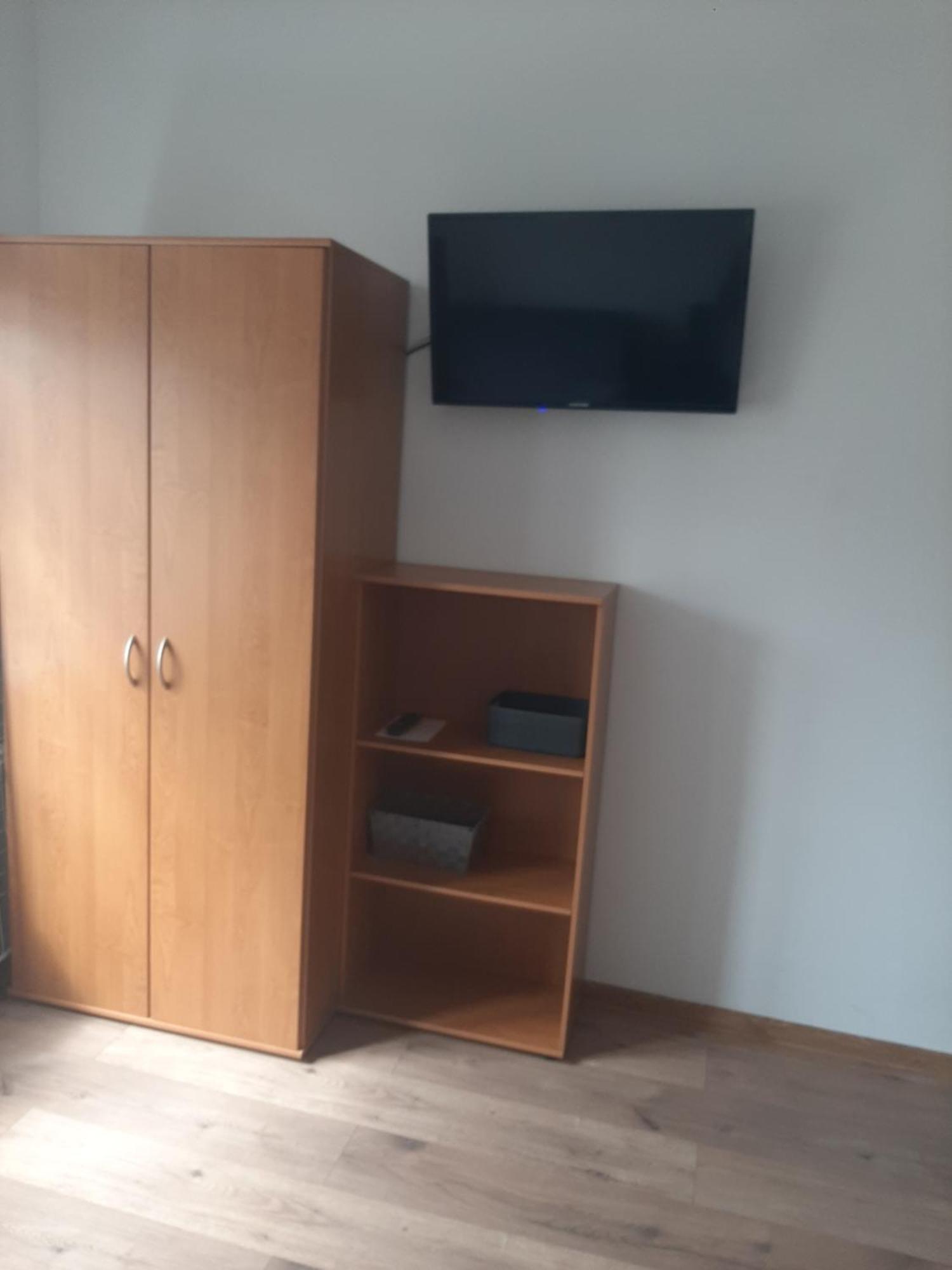 Apartamenty Marco 3-Bis- Przy Dworcu-Stare Miasto-Super Wi Fi Kraków Exteriör bild