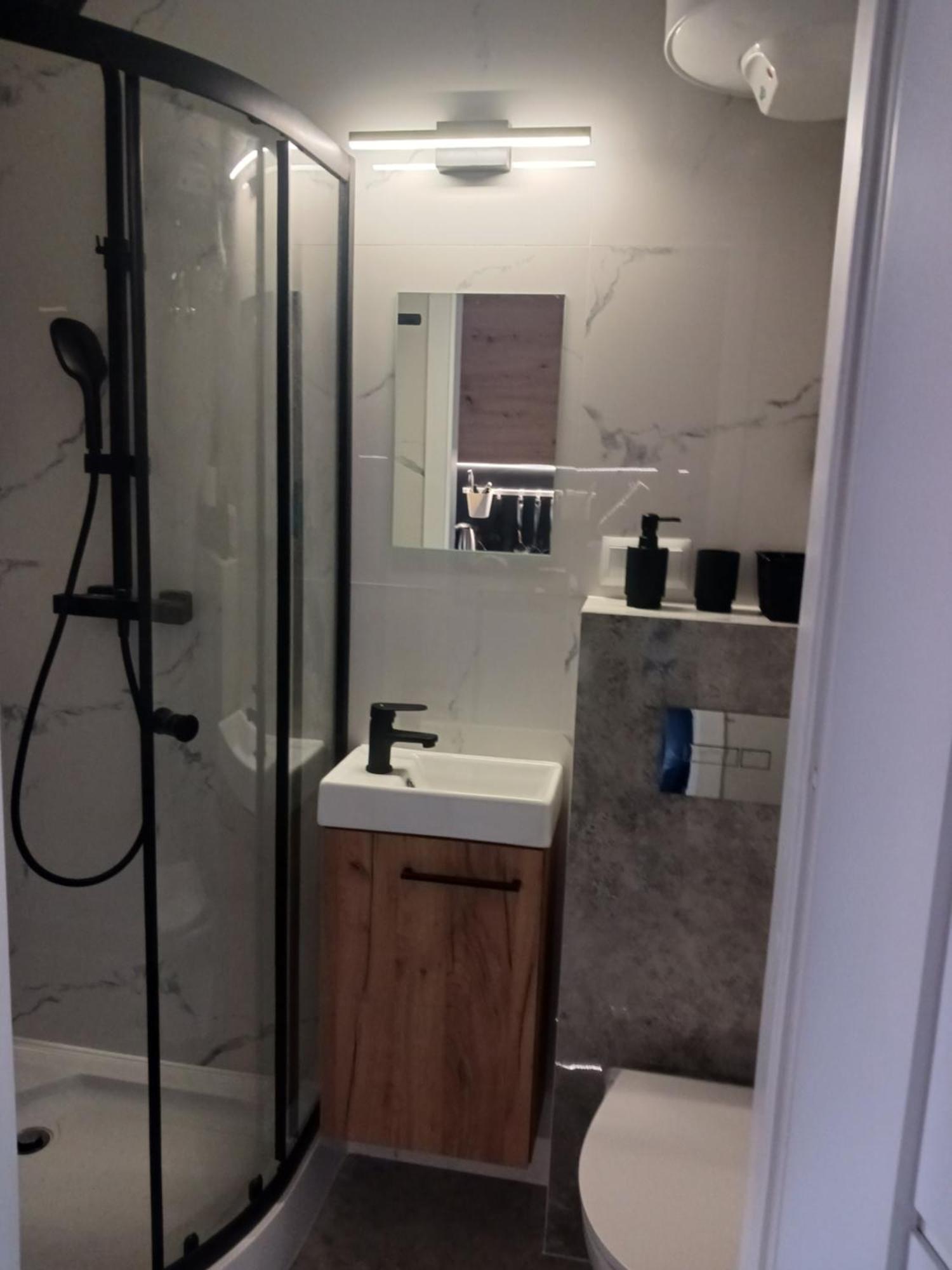 Apartamenty Marco 3-Bis- Przy Dworcu-Stare Miasto-Super Wi Fi Kraków Exteriör bild